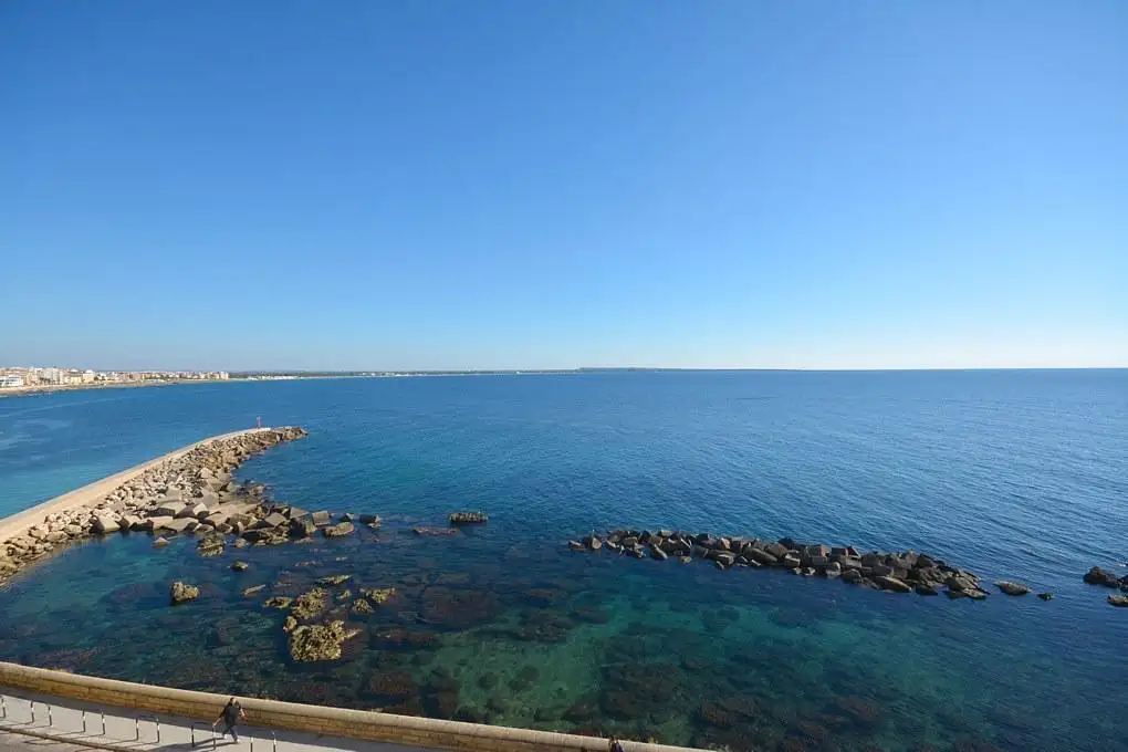 Terrasse auf dem Dach ausgestattet